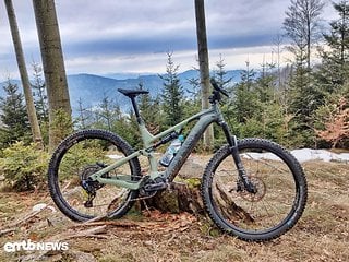 Auf großer Tour mit dem Canyon Neuron:ON – Unterwegs auf dem Hausberg Kandel in der mittleren Schwarzwald-Region.