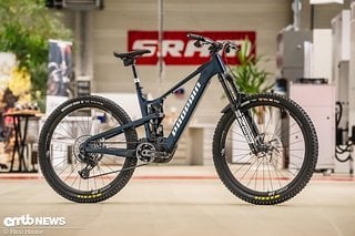 Propain Ekano CF – ein langhubiges E-Enduro mit Carbonrahmen und SRAM Eagle Powertrain Motorsystem.