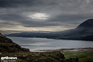 Ein letzter Blick aufs Loch Torridon, ehe wir uns wieder in Richtung einer der Trailcenter aufmachen