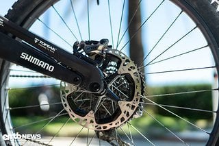 Auch am Rotwild wird mit einer Shimano XTR-Bremse gebremst.