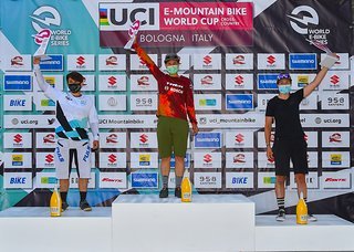 Sieg! Das Podium des ersten Tages.