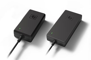 TQ bietet zwei Ladegeräte an: links den 2A- und rechts den schnelleren 4A-Charger. TQ bietet zwei Ladegeräte an: links den 2A- und rechts den schnelleren 4A-Charger.