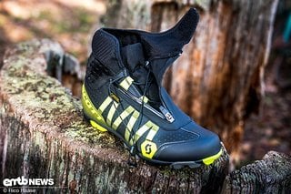 Der Scott MTB Heater Gore-Tex verfügt über ein Schnürsystem