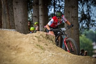 E-Mountainbiking ist der Kampf gegen die Mitfahrerinnen und gegen mich selbst