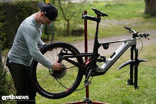 Finaler Bikecheck vor dem Rennen. Das Crestline ist vielleicht das schönste Bike, das ich je hatte! Finaler Bikecheck vor dem Rennen. Das Crestline ist vielleicht das schönste Bike, das ich je hatte!