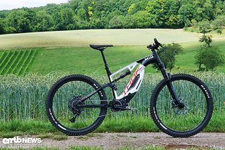 Ein feines E-MTB für den kleinen Geldbeutel.