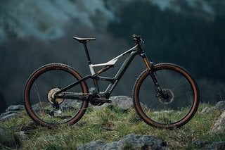 Orbea Rise SL – ein hübsches Trailbike, das in der Topversion extrem schlanke 16,3 kg wiegt.