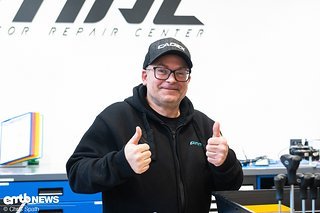 Puky bringt viele Jahre an Bikeshop-Erfahrung mit und kümmert sich bei Giant im Motor Repair Center um Diagnose und Instandsetzung der Motoren.