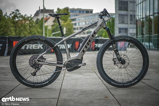 Das Trek Powerfly 9 sieht schnittig aus