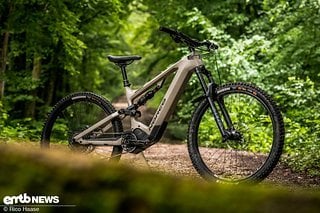 Norco Sight VLT C2 – satte 160/150 mm Federweg und eine moderne Geometrie machen dieses E-MTB für Fans schneller und ruppiger Passagen interessant