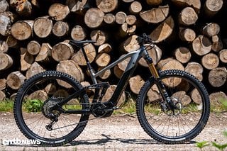 Das Moustache Samedi Trail wird für das neue Modelljahr auf 29″ Laufräder an Front und Heck gestellt.