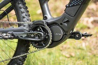 Im neuen Rotwild R.E735 werkelt ein Shimano EP801.