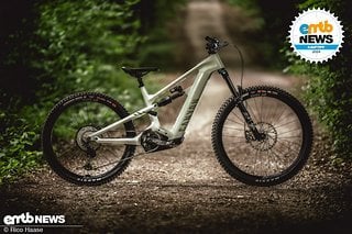 Durch seine starke Performance auf dem Trail und die solide Ausstattung zum fairen Preis holt sich das Canyon Strive:ON CFR den Kauftipp!