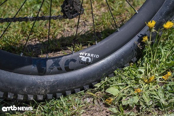 Alle Modellvarianten sind mit den neuen, E-Bike-spezifischen DT Swiss Hybrid-Laufradsätzen ausgestattet. Alle Modellvarianten sind mit den neuen, E-Bike-spezifischen DT Swiss Hybrid-Laufradsätzen ausgestattet.