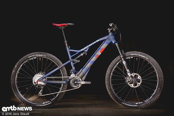Das Rotwild R.C+ FS ist ein Trailbike mit 120 mm Federweg Das Rotwild R.C+ FS ist ein Trailbike mit 120 mm Federweg