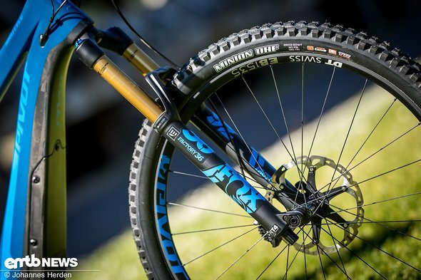 Fox 36 Factory fork with 160 mm travel Fox 36 Factory fork with 160 mm travel
