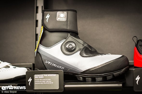 We spotted this Defroster Trail Mountain bike shoes. Pretty serious shoes, for those that like the cold and adventure. We spotted this Defroster Trail Mountain bike shoes. Pretty serious shoes, for those that like the cold and adventure.