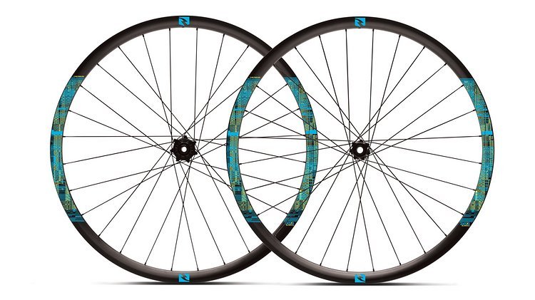 Reynolds TRE Carbonlaufräder gibt es in 27,5 und 29" Reynolds TRE Carbonlaufräder gibt es in 27,5 und 29"
