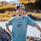 Tom Öhler ist ein österreichischer Profi-Biker und ehemaliger Weltmeister im Trial-Biken.