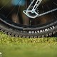 Roval-Laufräder aus Carbon sind am Levo SL mit hauseigenen Specialized-Reifen bestückt.