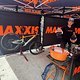 Frische Maxxis-Reifen fürs Rennen