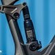 Die 150 mm Federweg am Heck werden vom RockShox Deluxe Select+ Dämpfer verwaltet.