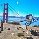 Freeride-Tricks an der Golden Gate Bridge