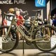 Canyon zeigte direkt das neue Endurance:ONfly mit einigen ...