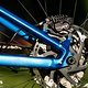 Mächtig Verzögerung und ergonomische Hebel bietet die Shimano Deore XT M8000-Bremsanlage