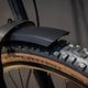 Spritzschutz an Front und Heck des All Mountain 7 Alloy SUV-Modells.