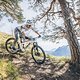 Die Schweizer Mountainbikerin Nathalie Schneitter ist mehrfache Weltmeisterin mit dem E-MTB – und auch bei UCI-Rennen mit dem Bosch E-Bike ABS unterwegs.