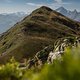 Kathi Kuypers, Olly Wilkins und der Fotograf Nathan Hughes erleben im Aostatal ein echtes E-Dventure