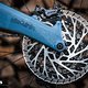 ... Shimano XTR-Bremsen mit großen Scheiben zum Einsatz.