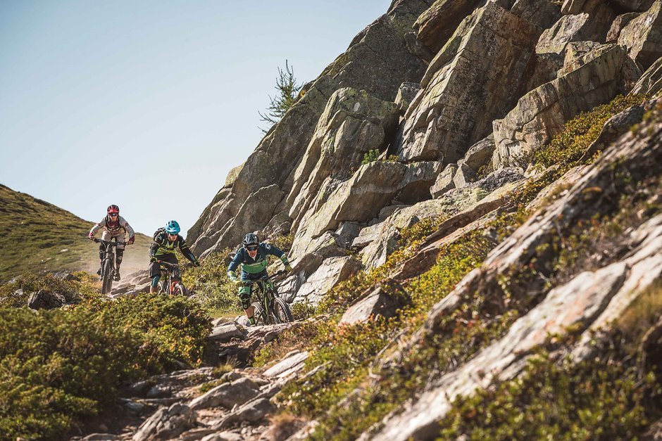 ETour du Mont Blanc 2019 Die Umrundung des Mont Blanc als Etappenrennen eMTBNews.de